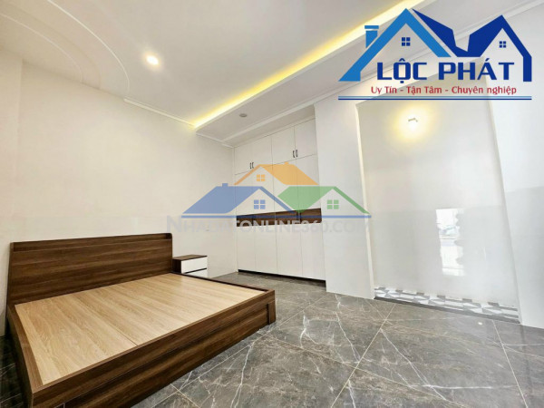 Bán nhà 1 trệt 3 lầu mới xây hiện đại tại đường Nguyễn Ái Quốc Phường Tân hiệp Biên Hòa chỉ 4,05 tỷ Bán nhà 1 trệt 3 lầu mới xây hiện đại tại đường Nguyễn Ái Quốc Phường Tân hiệp Biên Hòa chỉ 4,05 tỷ