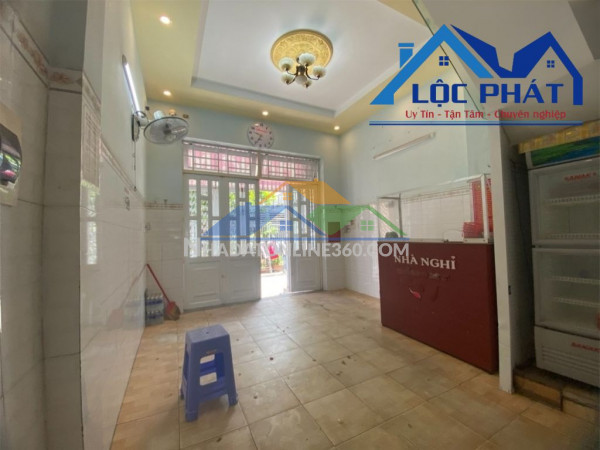 Bán nhà nghỉ 4 lầu ngay ngã tư Vũng Tàu Phường An Bình Biên Hoà chỉ 4 tỷ Bán nhà nghỉ 4 lầu ngay ngã tư Vũng Tàu Phường An Bình Biên Hoà chỉ 4 tỷ