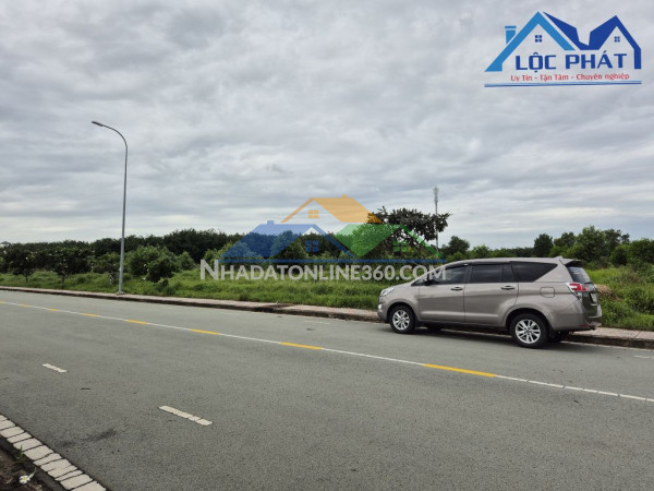 Bán đất KCN An Phước Long Thành 2 mặt tiền diện tích  2,9ha giá 160 đô /m2