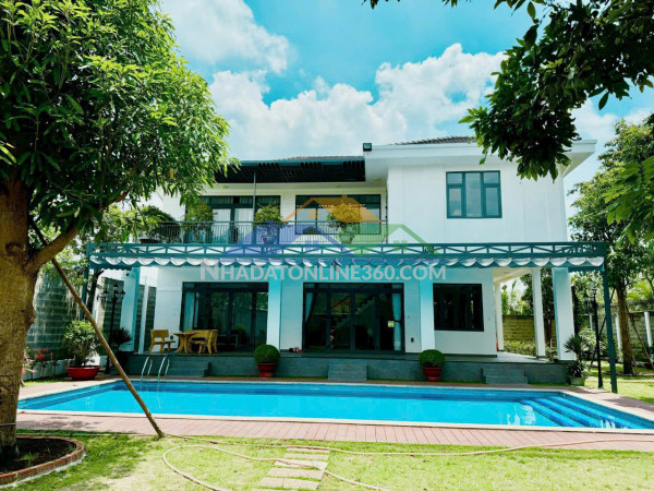 Bán nhà 4 tầng (7x18) đường 8m thông tô ký, tân xuân, hóc môn.