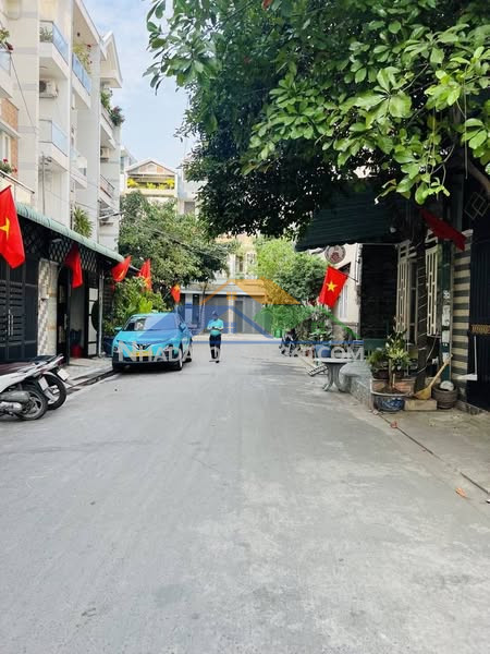 Bán nhà đường mã lò, bình tân, hẻm 7m thông - 90m2 - ngang 5m - 4 tầng đẹp - nhỉnh 7 tỷ