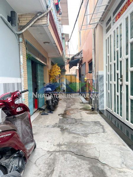 Nhà 3 tầng nở hậu 3.8m nguyễn duy p9q8, giá 4.5 tỷ (tl)
