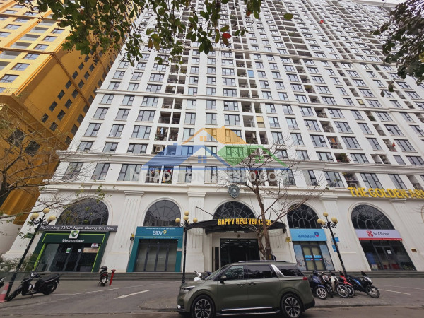 ????chung cư cao cấp b6 giảng võ 75m 2pn nội thất xịn, cạnh hồ, 9.5 tỷ????