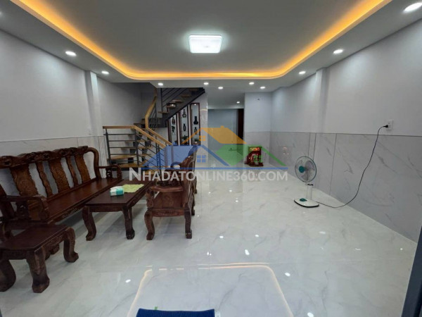 Bán nhà đường tân hòa đông - bình tân - hxh - 61m2 - 2 tầng - 5,1 tỷ