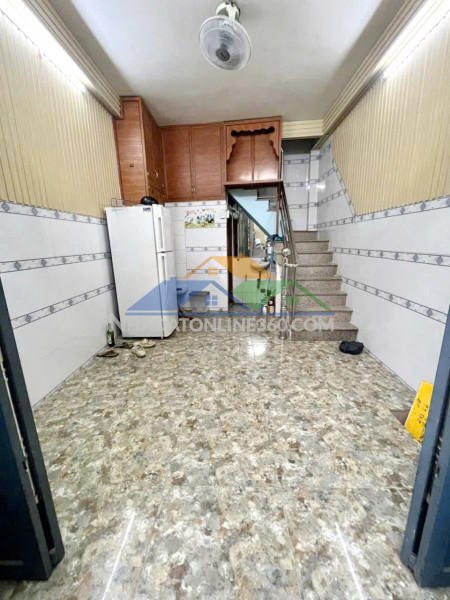 Nhà góc 3 tầng sát hxh đường tạ quang bửu p2q8