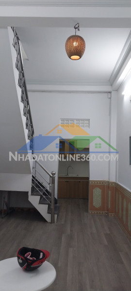 ♪ kiệt gần chợ đống đa , 40m2, lửng đúc, sạch đẹp, 2.3x tỷ