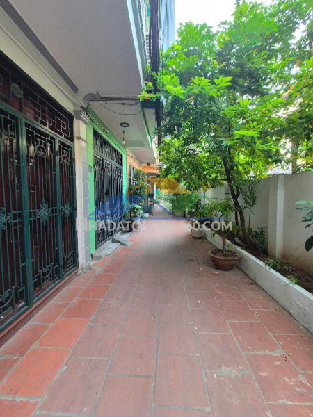 Nhà đẹp 5 tầng, 75m2, mặt tiền 5m, đang cho thuê kd 300tr/năm - phố hoàng hoa thám - ba đình - giá 11 tỷ tl