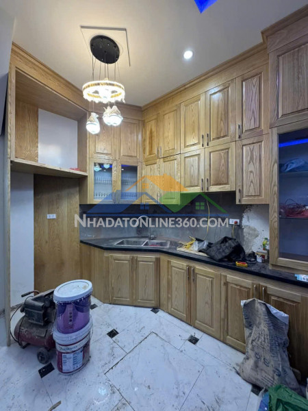 Mp víp cầu giấy - kinh doanh vô địch12 tỷ -trần quốc hoàn 26 m, 4 tầng, mt 4m,
