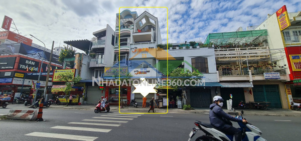 Cho thuê nhà mặt tiền cầu xéo 68m2, 2 lầu, 18triệu - gần ngã tư