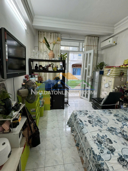 Bán nhà quận 10, đường tô hiến thành, 90m2, 4 tầng, hẻm xe hơi, 11.5 tỷ