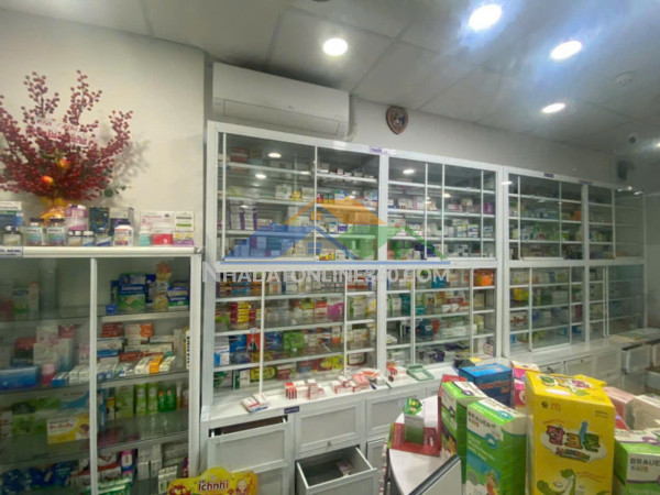 Chính chủ sang nhượng lại nhà thuốc  địa chỉ : chung cư calla 13c nguyễn văn linh, xã phong phú, huyện bình chánh