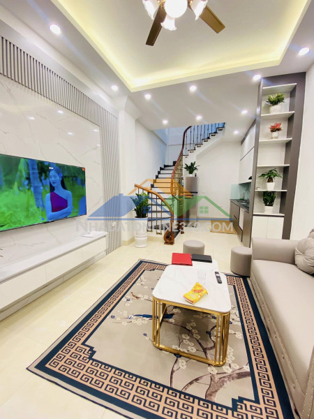 Bán nhà phố phạm văn đồng - bắc từ liêm, 35m2 5 tầng giá chỉ nhỉnh 6 tỷ