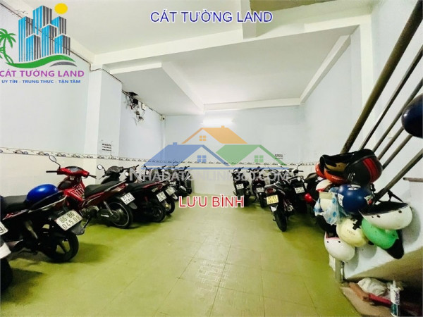 Bán chdv 13 phòng, ngay trường đại học công thương lê trọng tấn. giá 9.3 tỷ tl