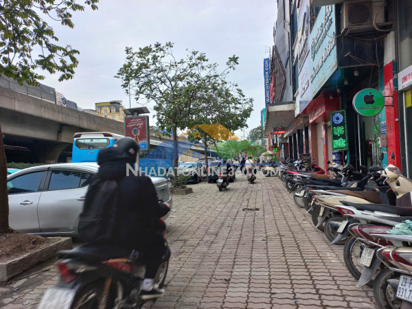 Bán nhà mặt phố nguyễn xiển thanh xuân, vỉa hè oto đỗ kinh doanh, 7tầng thang máy, 28.xtỷ