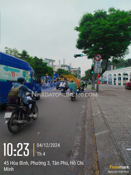 Ngộp  khuông việt - đầm sen quận 11 - 4,5x18m2 - hxh tránh kd