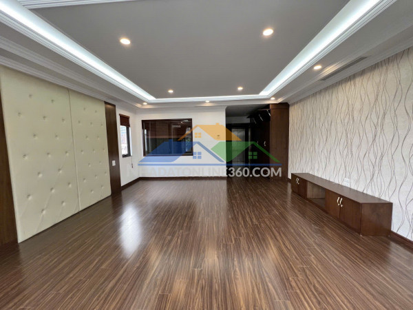 Nhà dòng tiền lô góc quan nhân - nhân chính - 82mx8 tầng - 20 phòng doanh thu 2 tỷ/năm lh 0817606560