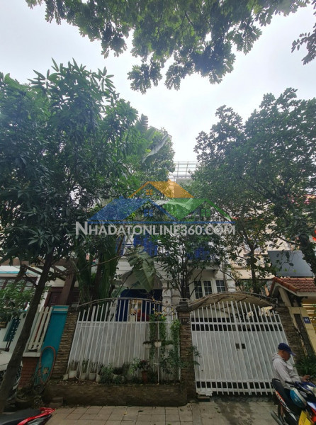 Nhà đẹp - ngọc thuỵ dt 32m  : 5 tầng - nhà đẹp tiện ích xung quanh