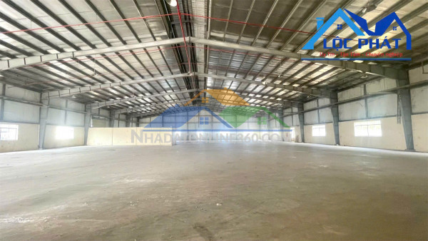 Cho thuê nhà xưởng 2.434m2 KCN Long Khánh, Đồng Nai giá 215 tr/tháng Cho thuê nhà xưởng 2.434m2 KCN Long Khánh, Đồng Nai giá 215 tr/tháng