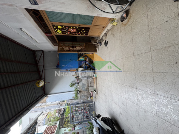 Nhà đẹp lưu hữu phước 51m2 3pn ( có phòng dưới đất) , hẻm xe hơi , chỉ 4.55 tỷ