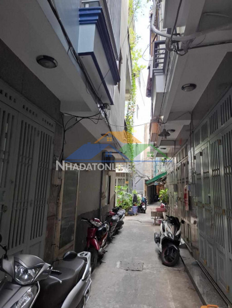 Nhà đẹp lưu hữu phước 51m2 3pn, hẻm xe hơi, ở ngay