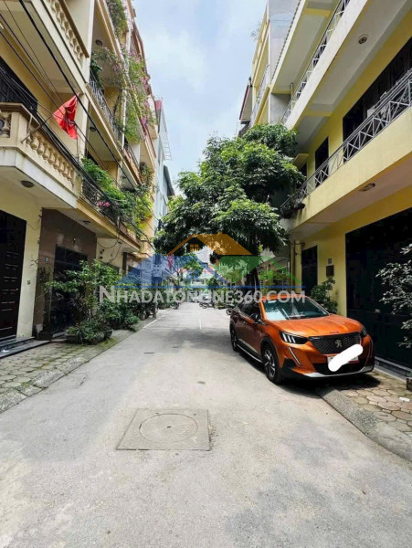 ⭕️phân lô ô tô tránh -trần đại nghĩa - sát đại học kinh tế quốc dân - kinh doanh siêu đỉnh