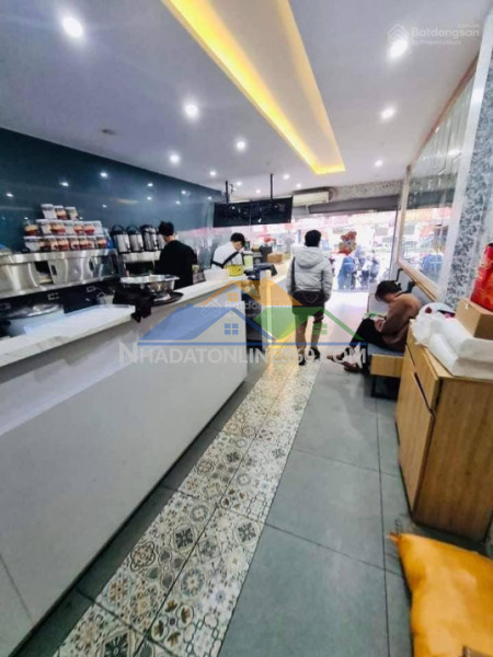 Bán nhà mặt phố hào nam 76m2 nhà đẹp giá tốt kinh doanh đỉnh