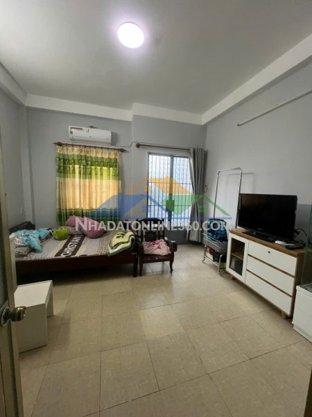 Cho thuê nhà nguyên căn – nhà mới sơn sửa ngay quận 8