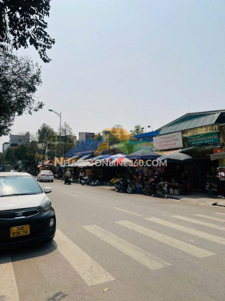 Nhà 7 tầng thang máy phố văn la phú la , phân lô vỉa hè kinh doanh, ô tô tránh đỗ ngày đêm. giá chào 12 tỷ hơn