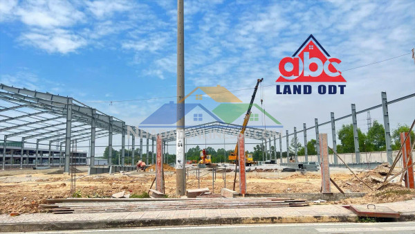 Xt182 cho thue xưởng sản xuất 1890m2 mới 100% giá 4.3$/m2 kcn dầy giây