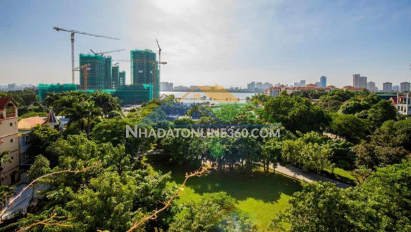 Bán tòa nhà tô ngọc vân 120m 9 tầng thang máy mặt hồ tây dt khủng giá 137 tỷ 0336212066