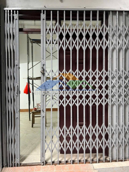 Cho thuê nhà nguyên căn ngõ 230 phố tân mai 4 tầng x 55m2, 4 ngủ, 12 triệu