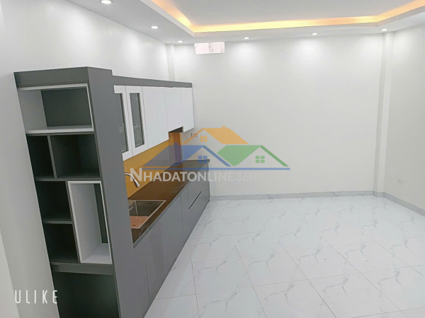Bán nhà mặt phố tại quang tiến, 10,8 tỷ, 45m2, mặt tiền 4,2m, pháp lý đầy đủ, bao đẹp.
