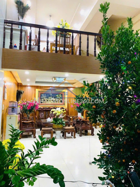 Nhà đẹp- giá tốt chính chủ cần bán nhanh căn nhà vị trí tại quận hoàng mai, tp hà nội