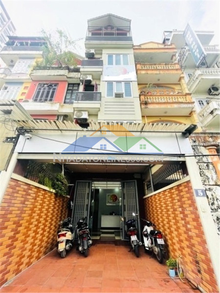 Phân lô vip trần quốc hoàn – ô tô tránh – một ngoặt ra mặt phố