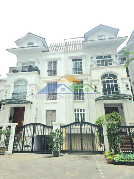 Cực hiếm-nhà phân lô nguyễn văn huyên (đường 800a) 52/60m, 5tầng, mt 4.2m - 18 tỷ