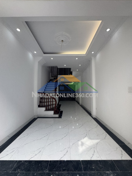 Bán nhà: ngọc hồi, cách bến xe nước ngầm 1km, 38m2, 4 tầng, ngõ trước nhà 3m: gía 5.1 tỷ
