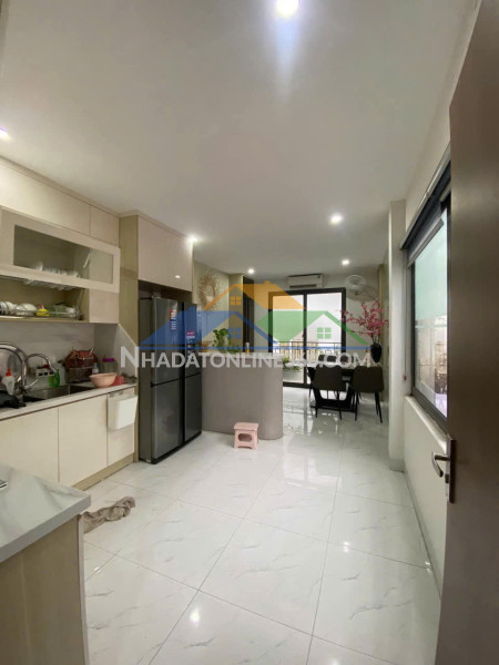 Nhà đẹp đống đa - trường chinh - ô tô - thang máy -kinh doanh 40m -6 tầng - 14 tỉ