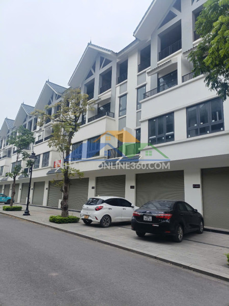 Bán gấp lk hinode royal park 100m2-4t, vỉa hè rộng, vị trí đẹp, giá 16 tỷ