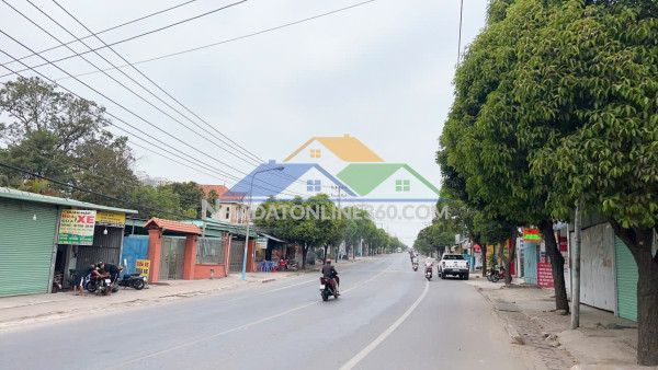 Bán nhà 3 lầu gần tthc dĩ an,đường nhựa trước nhà 13m