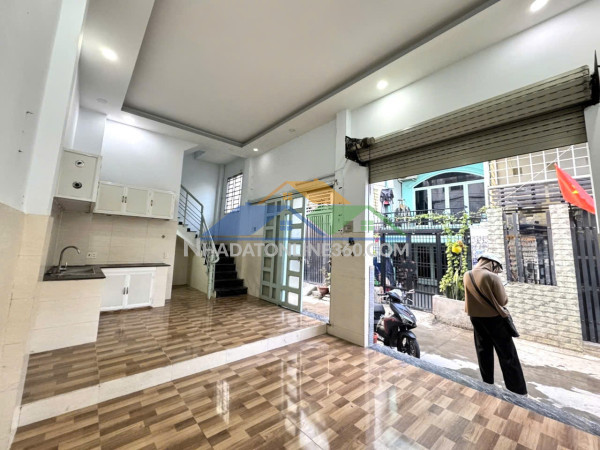 Tin chấn động, hẻm xe hơi thông, gần chợ hiệp bình, thủ đức, dtsd 148m2 chỉ 3.15ty