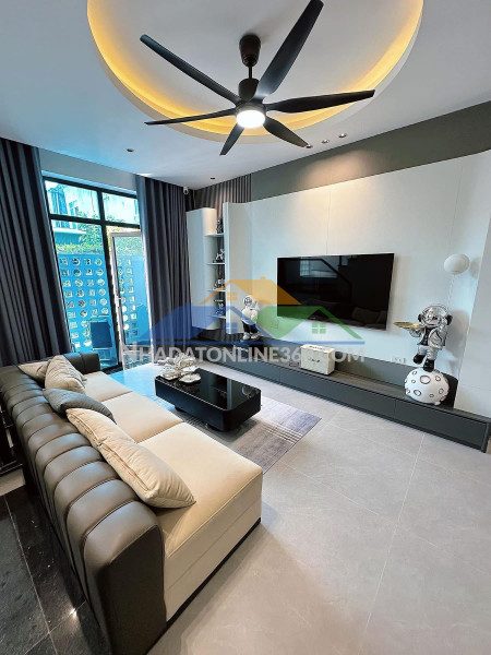 **bán nhà hxh bạch đằng, phường 2, quận tân bình; (4*17) 3 tầng - 11,7 tỷ