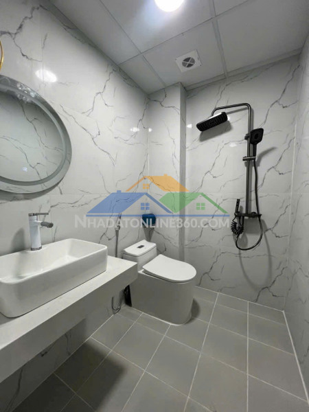 Nhà huỳnh cung, thang máy, ô tô đỗ cửa, tam hiệp, thanh trì 40 5 3.3 6.9 tỷ