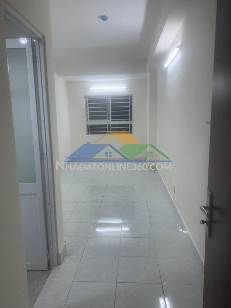 Cho thuê căn hộ 2pn tại chung cư 35 hồ học lãm, nhà trống mới nhận bàn giao, giá 5,5 triệu/tháng