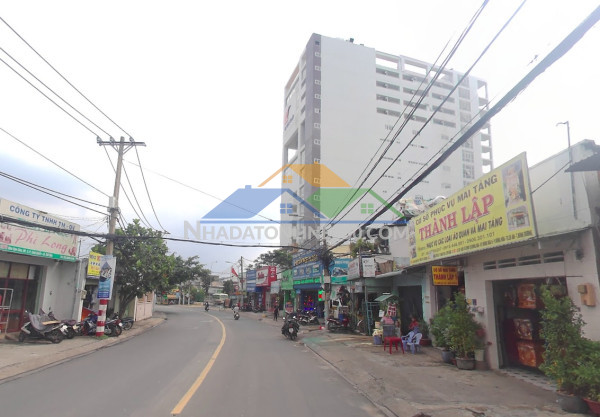 Bán rẻ nhanh dãy trọ phạm văn đồng tp thủ đức hơn 2000m2