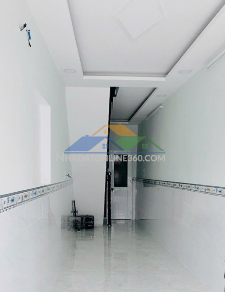 Nhà nhỏ 2 tầng mặt tiền kinh doanh lê quyên p5q8