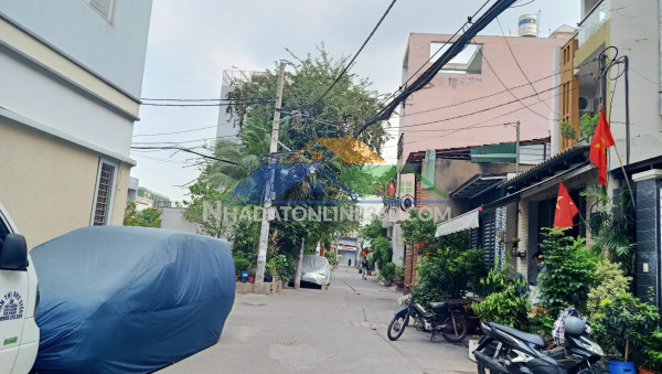 Bán nhà hẻm hxh tktq dt 4x13m2 4t vuông vắn nhà kiên cố giá chỉ 5 tỷx