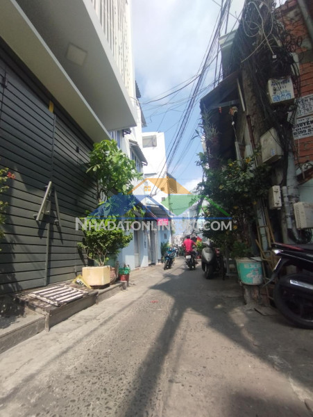 Cần bán gấp trong tuần, nhà dương bá trạc p2q8 dt: 57.8m2, 2 tầng, 4pn, 3wc. chỉ 5.5 tỷ.