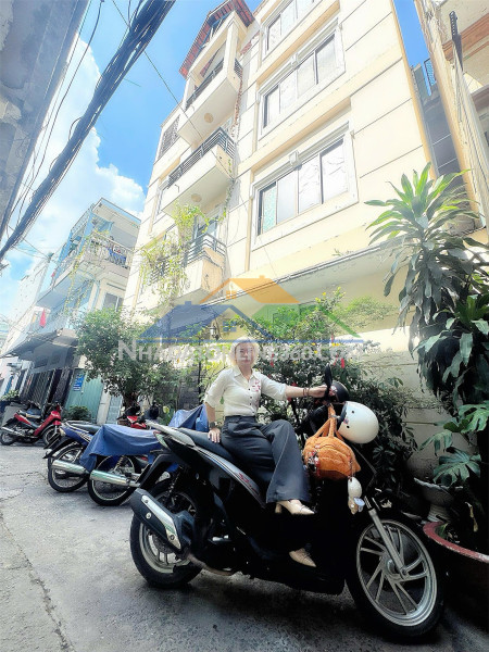 Siêu phẩm bán căn góc 3 mặt tiền xe hơi đậu cửa - đường đinh công tráng, quận 1 - giang giang: 0901611116