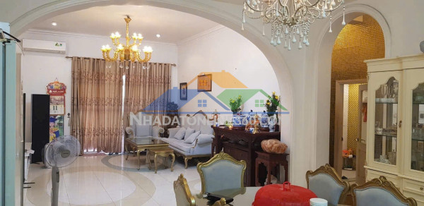 Cho thuê kho 300 10 23 triệu/tháng vĩnh quỳnh, thanh trì