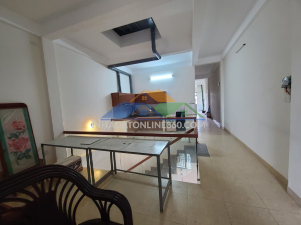 Hạ chào 300 triệu, bán nhanh nhà mặt tiền vùng trung, 107m2, ở và cho thuê, chỉ 4,2 tỷ